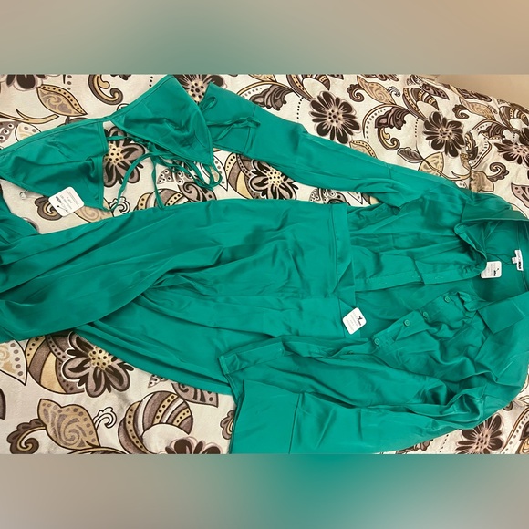 NWT FashionNova 3 piece set - Picture 8 of 8